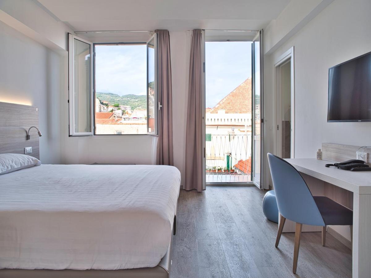 Hotel Medusa Finale Ligure Zewnętrze zdjęcie