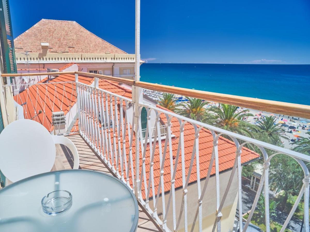 Hotel Medusa Finale Ligure Zewnętrze zdjęcie